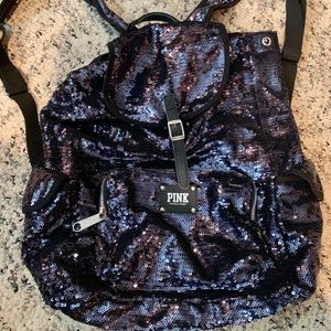 PINK backpack! (Navy colored)